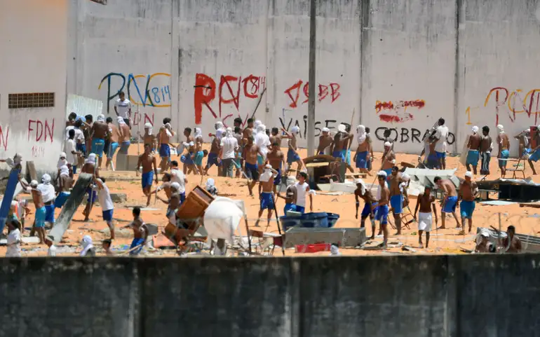 Brasil no Mundo discute impacto de decisão dos EUA sobre facções