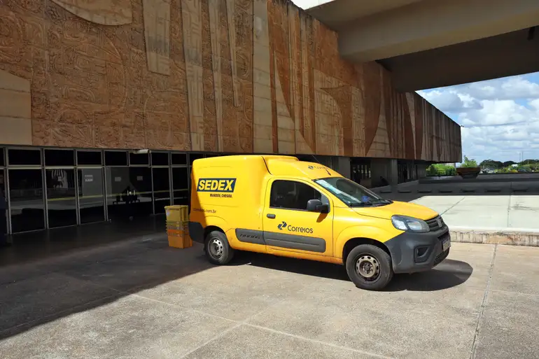 Correios ampliam prejuízo para R$ 3,2 bilhões no 1º trimestre