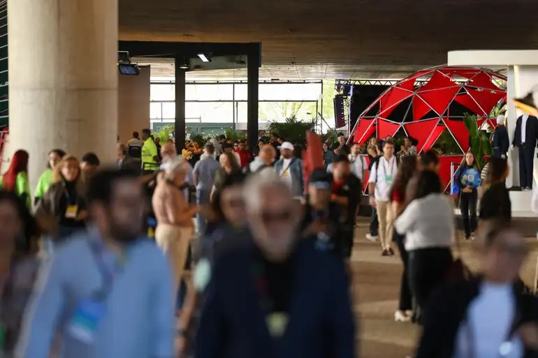 Indústria criativa leva 55 mil participantes ao Rio2C 2026
