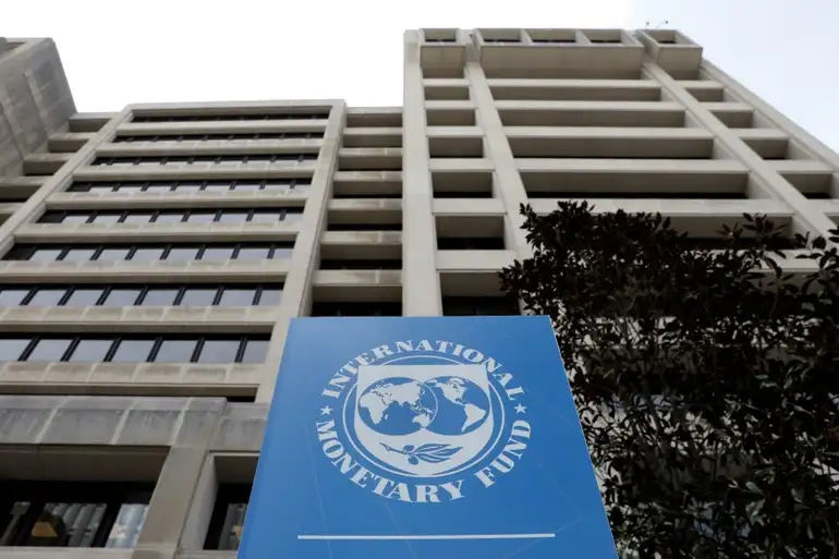 FMI destaca resiliência da economia brasileira e projeta PIB de 2,5%