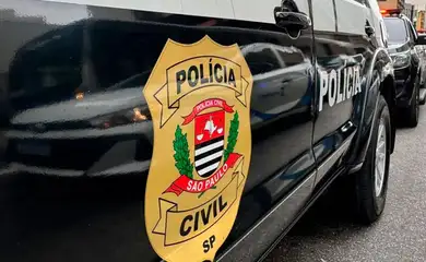 Operação em SP investiga ONG da produtora do filme sobre Bolsonaro